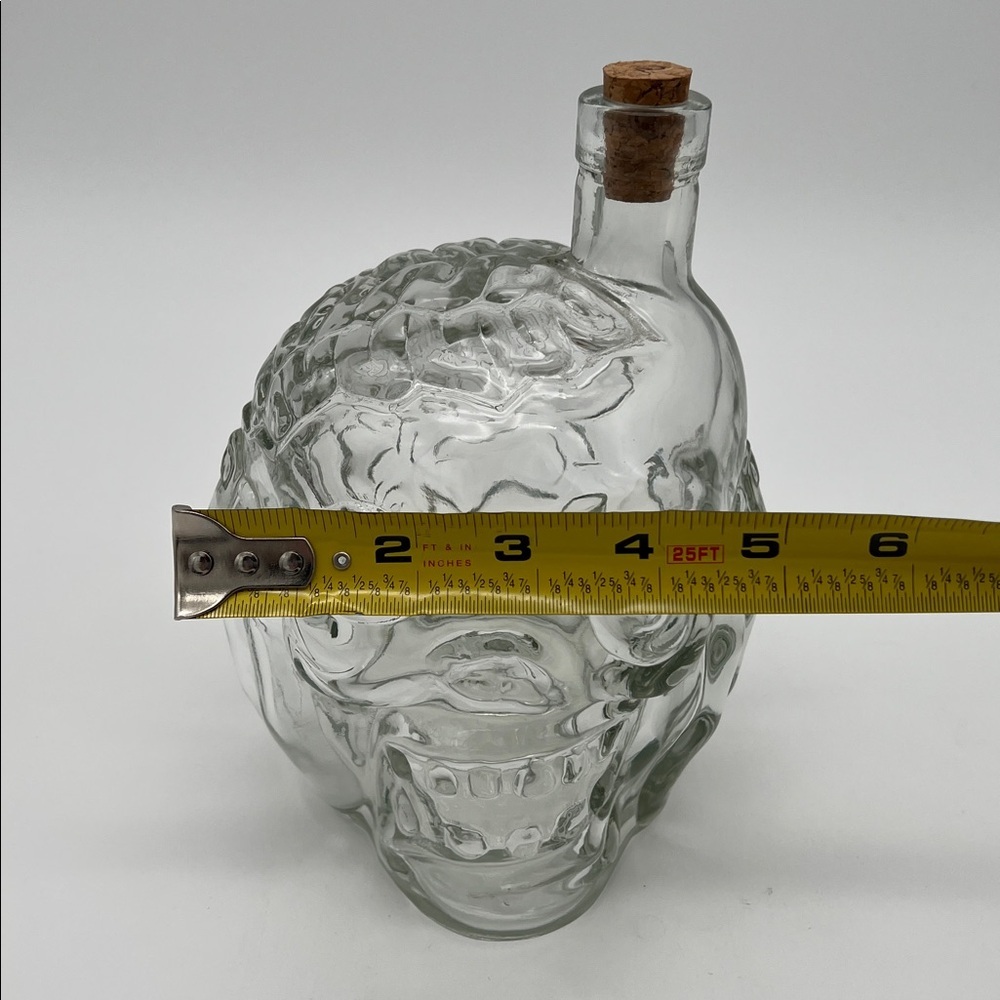 Zombie Scull Head Clear Glass Decanter Bottle with Cork by BarBuzzo 38oz - Picture 10 of 10